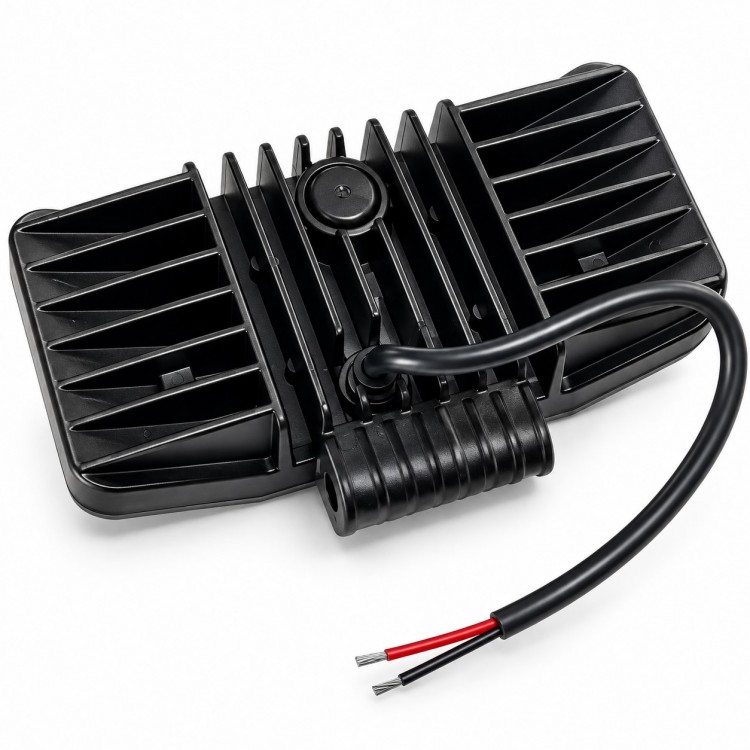 Диоден халоген PA1717 10-80V 38W Диоден халоген PA1717 10-80V 38W