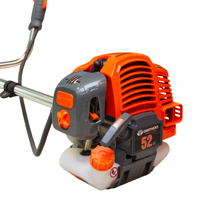 БЕНЗИНОВ ТРИМЕР С НОЖ И КОРДА DAEWOO DBC520