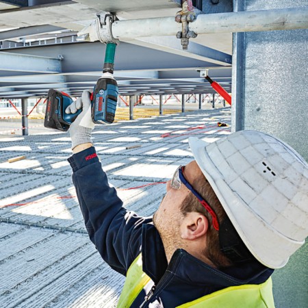 Bosch Батерия акумулаторна Li-Ion за електроинструменти 18 V, 4 Ah, ProCORE Bosch Батерия акумулаторна Li-Ion за електроинструменти 18 V, 4 Ah, ProCORE