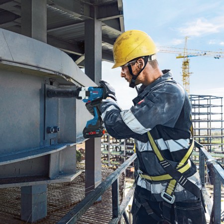 Bosch Гайковерт акумулаторен ударен без батерия и зарядно, 18 V, 1000 Nm, 1/2", GDS 18 V-1000 Bosch Гайковерт акумулаторен ударен без батерия и зарядно, 18 V, 1000 Nm, 1/2", GDS 18 V-1000