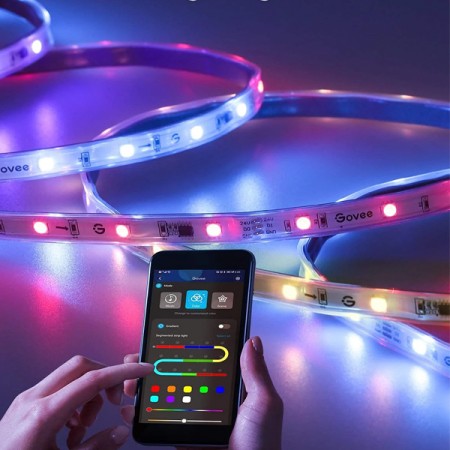 СМАРТ RGB LED ЛЕНТА С BLUETOOTH И ДИСТАНЦИОННО 5 МЕТРА СМАРТ RGB LED ЛЕНТА С BLUETOOTH И ДИСТАНЦИОННО 5 МЕТРА