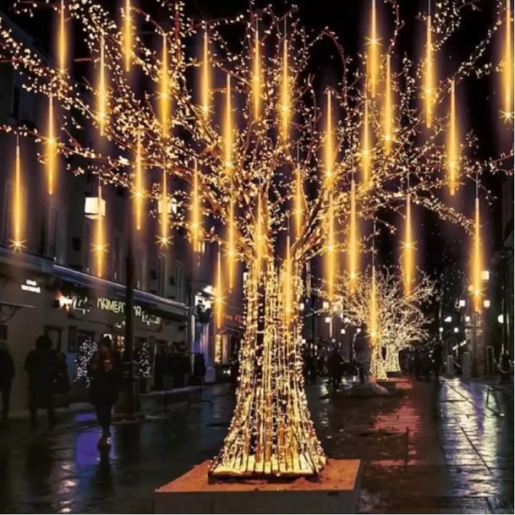 Коледни LED светлини висулки Коледни LED светлини висулки