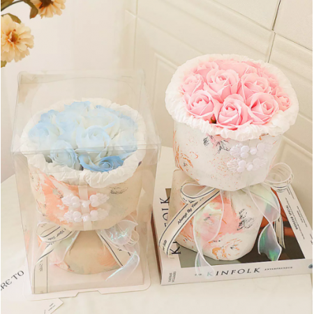 Букет ароматни розови рози в изтънчена опаковка Букет ароматни розови рози в изтънчена опаковка