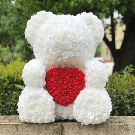 Мече от рози с детайл червено сърце 25 см Мече от рози с детайл червено сърце 25 см