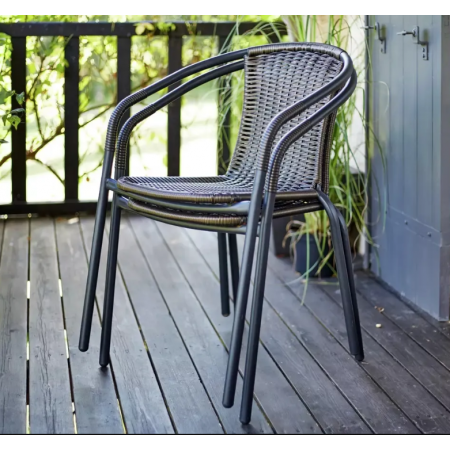 Градински сет маса и 2 стола Градински сет маса и 2 стола