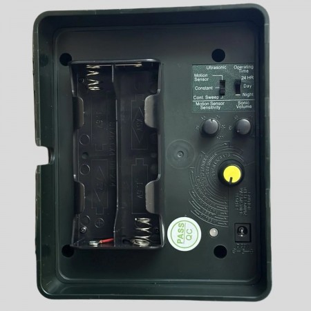 MultiStop Outdoor+ Ултразвуков уред за защита от кучета, котки и диви животни с аларма и дистанционно управление MultiStop Outdoor+ Ултразвуков уред за защита от кучета, котки и диви животни с аларма и дистанционно управление