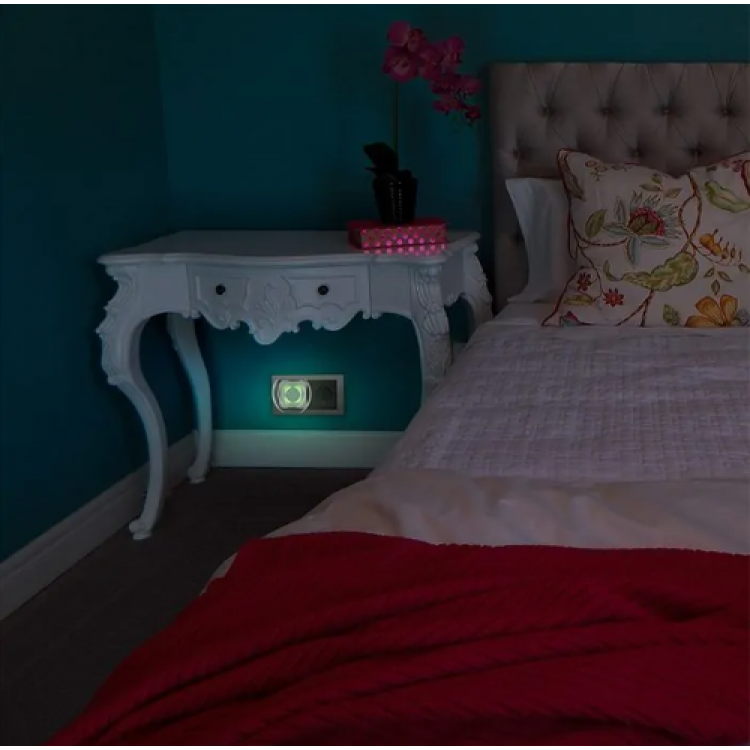 Ултразвуков електронен уред против комари GARDIGO Stechmücken-Feind LED Ултразвуков електронен уред против комари GARDIGO Stechmücken-Feind LED